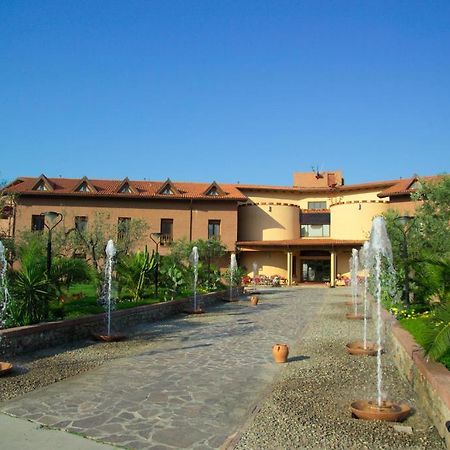 Corte Dei Greci Resort & Spa Кариати Екстериор снимка